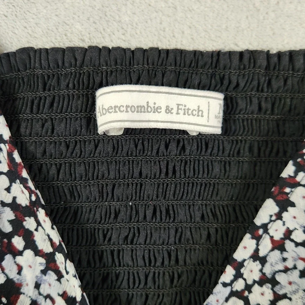 Abercrombie Fitch Puff Sleeve Smocked Black Floral Whimsigoth Peasant‎ Top M